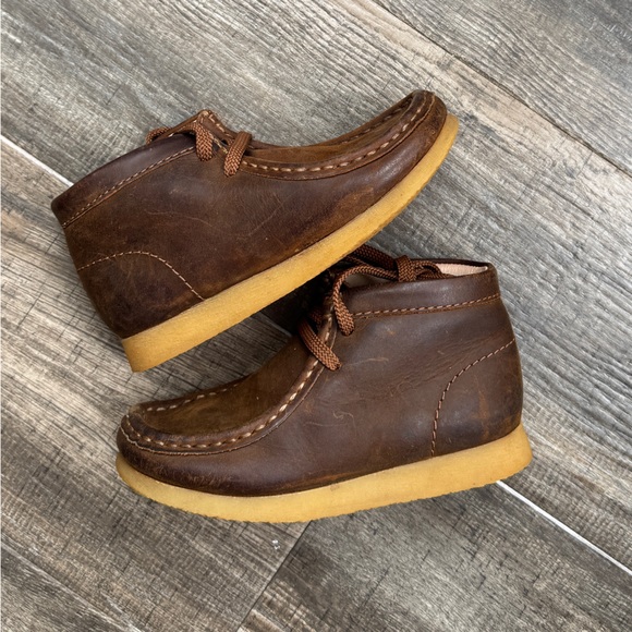 Clarks Other - Clarks Wallabee Boot - Little Kid - Beeswax 9c